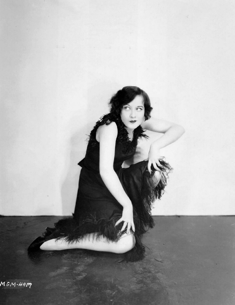 1926. Dancing the 'Black Bottom.'