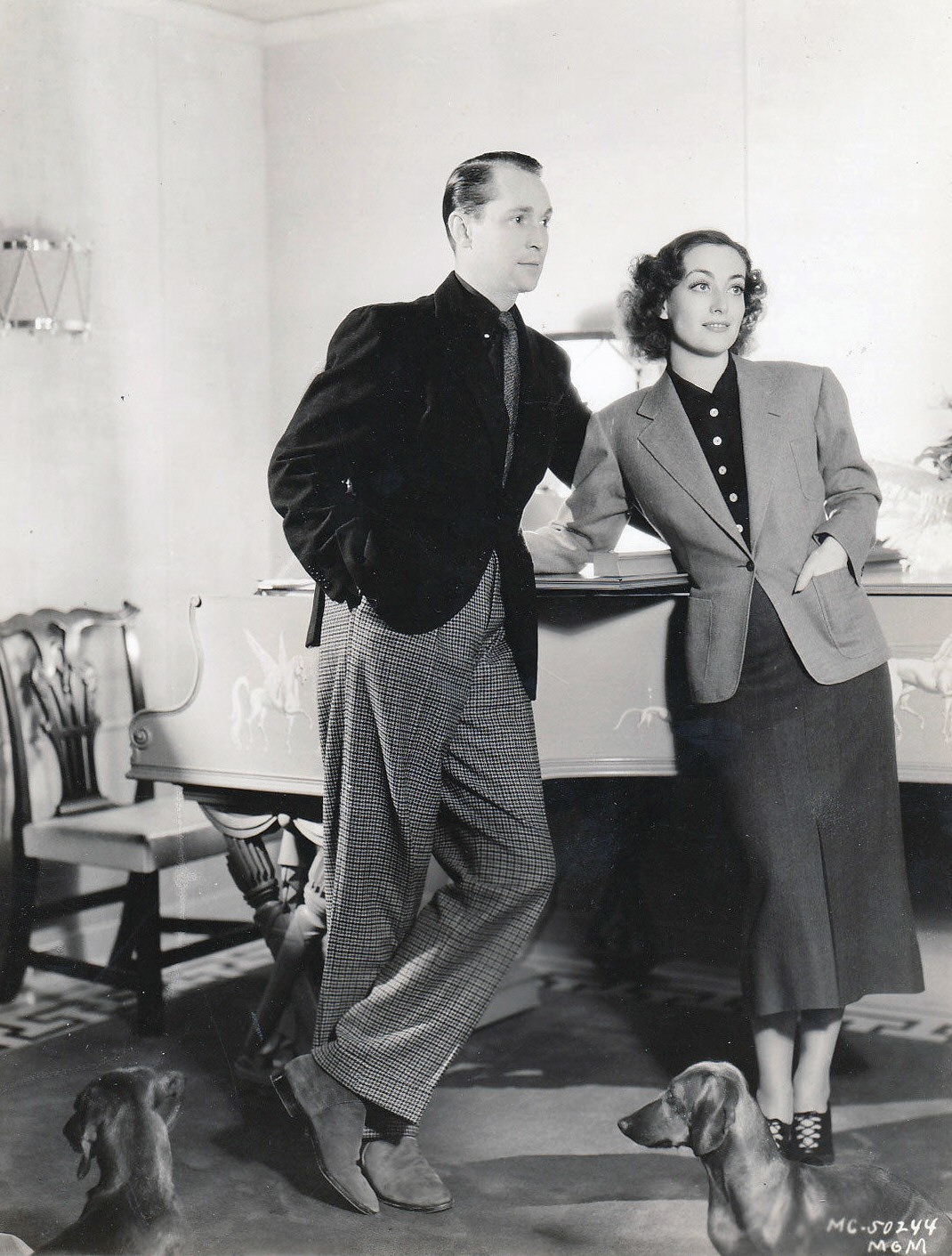 1936. Joan and Tone at home.