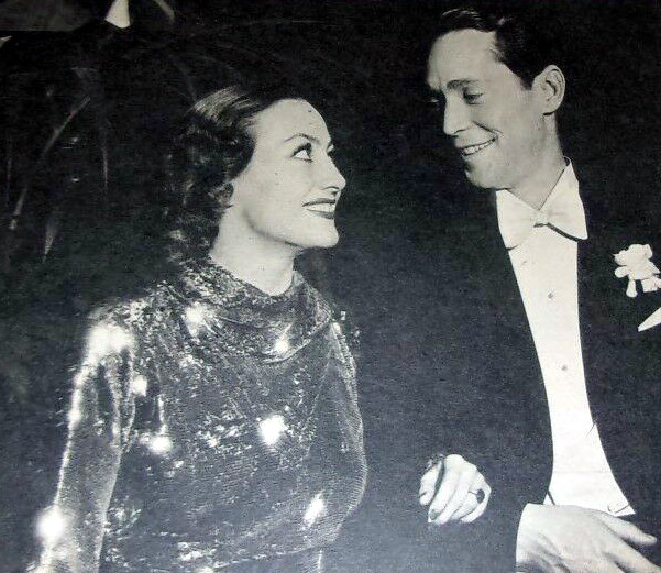 January 1934. At LA's Biltmore Hotel with Franchot Tone.