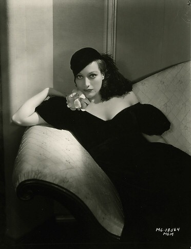 1931, shot by Hurrell.