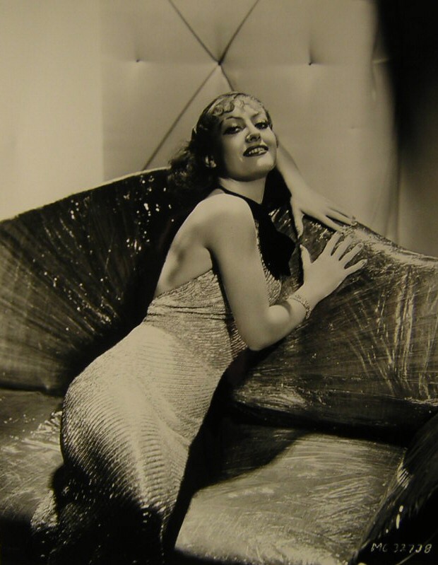 1933 publicity shot by Hurrell.