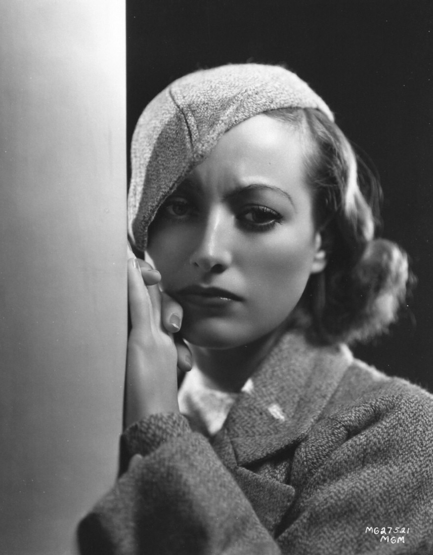 Publicity for 'Today We Live' shot by Bull in November 1932.