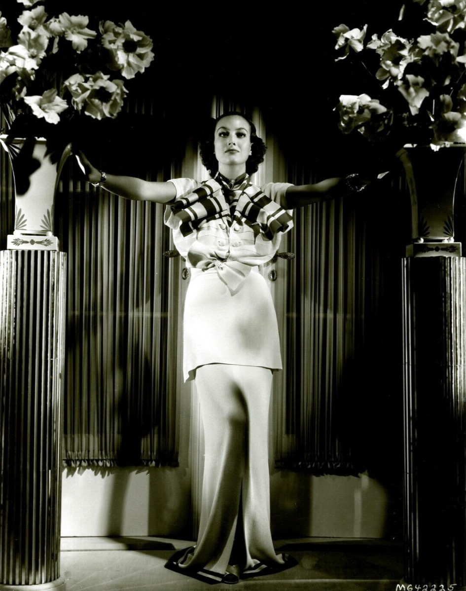 1934 publicity for 'Forsaking All Others' shot by Hurrell.