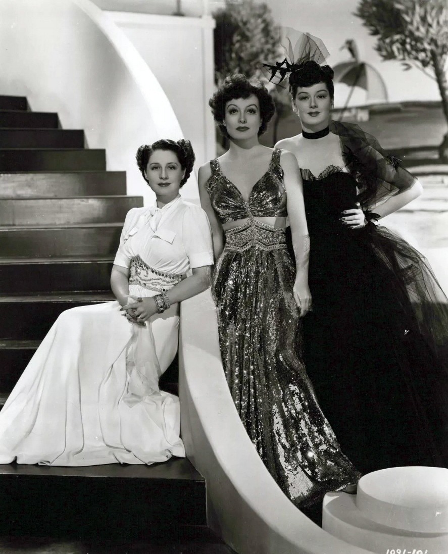 1939. Publicity for 'The Women' with Norma Shearer and Rosalind Russell.