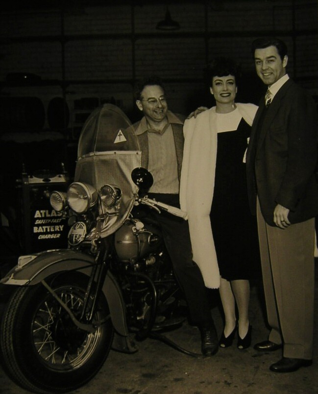 1943. With photographer Hyman Fink and husband Phillip Terry.