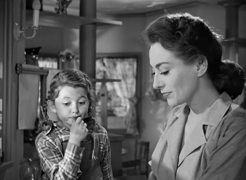 1945. 'Mildred Pierce' screen shot.