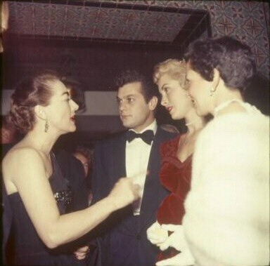 1952. With Tony Curtis and Janet Leigh.