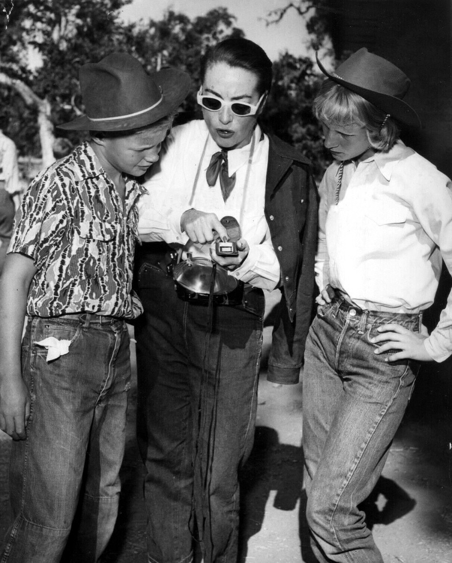 1953. With Christopher and Christina. Shot by Len Weissman.