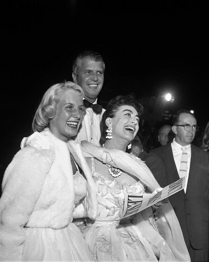 June 1954. At the premiere of 'About Mrs. Leslie' with daughter Christina and Lee Trent.