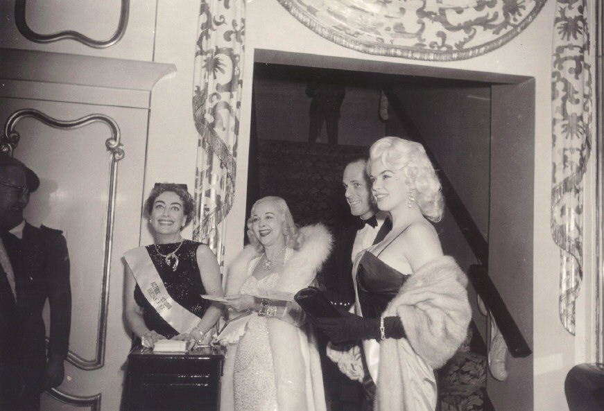 December 1955. At a NYC Actors Studio benefit with Hope Hampton and Jayne Mansfield.