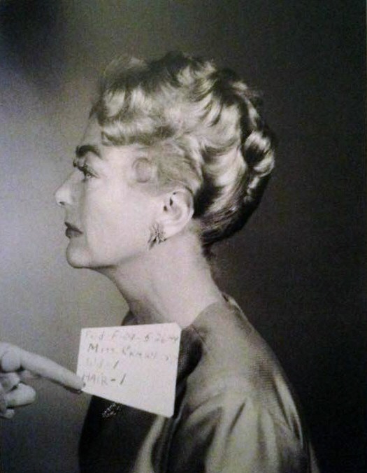 1959. 'The Best of Everything' hair test.