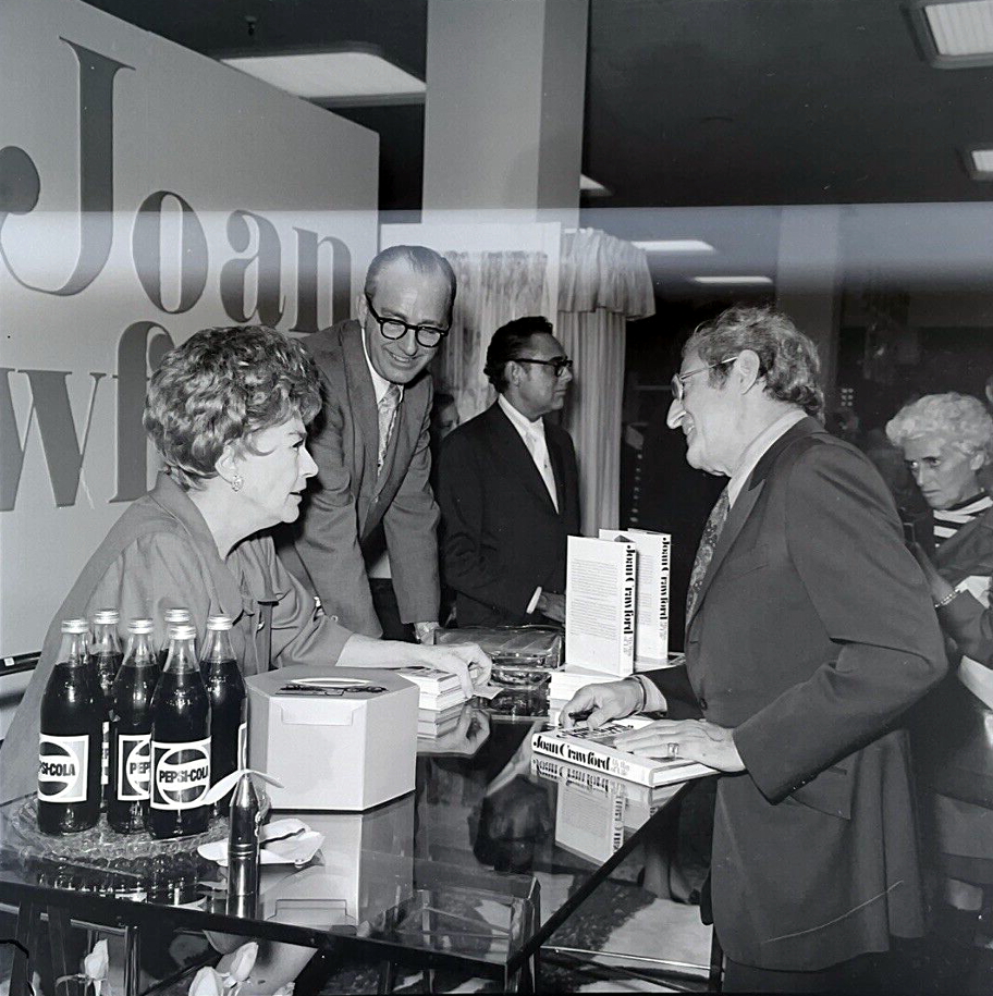 1971 May Wilshire Co. book signing in LA.