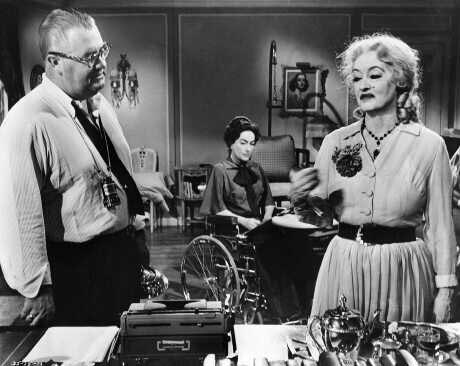 1962. 'Baby Jane' set. Director Aldrich, Joan, Bette.