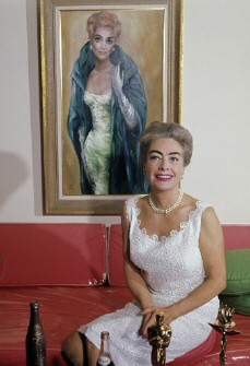 1963, at her Fifth Avenue apartment.