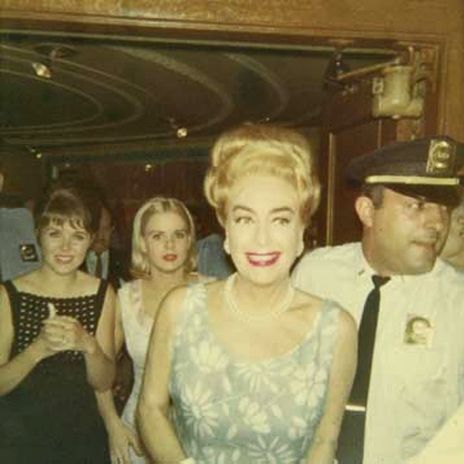 July 1965. At the 'I Saw What You Did' premiere. (Thanks to Bryan Johnson.)