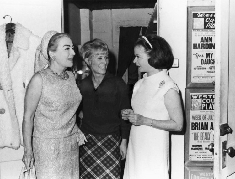 1966. With Christina and Joan Bennett at the Westport Country Playhouse in Connecticut. (Thanks to Bryan Johnson.)