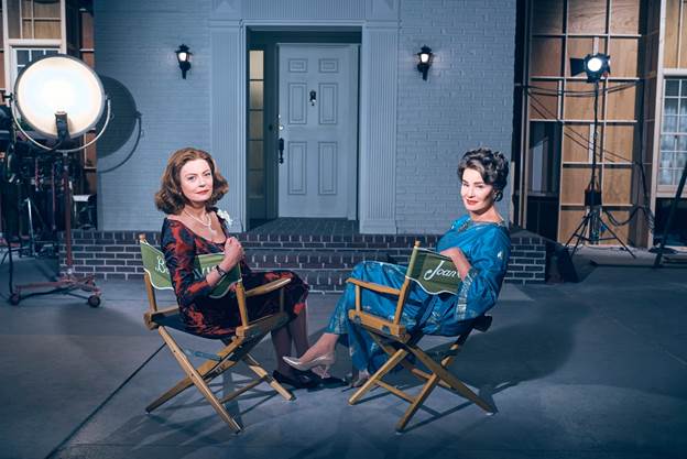 In the minseries Feud Susan Sarandon plays Bette Davis and Jessica Lange plays Joan Crawford.