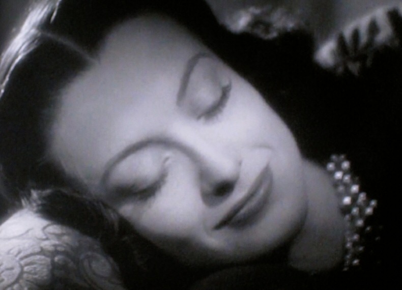 Screen shot from 'Ice Follies of 1939.' (Thanks to Spiros.)
