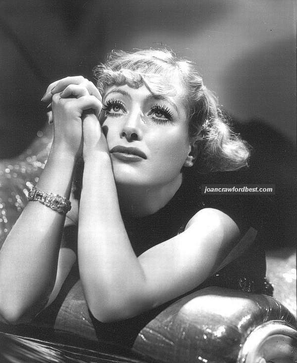 1933. Shot by Hurrell.