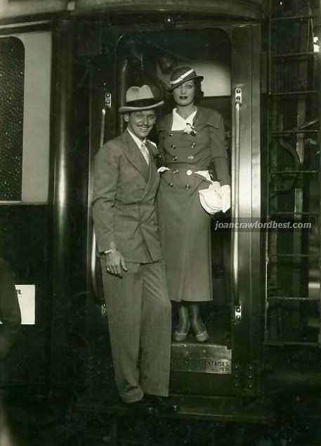 1932. With husband Doug Fairbanks, Jr.