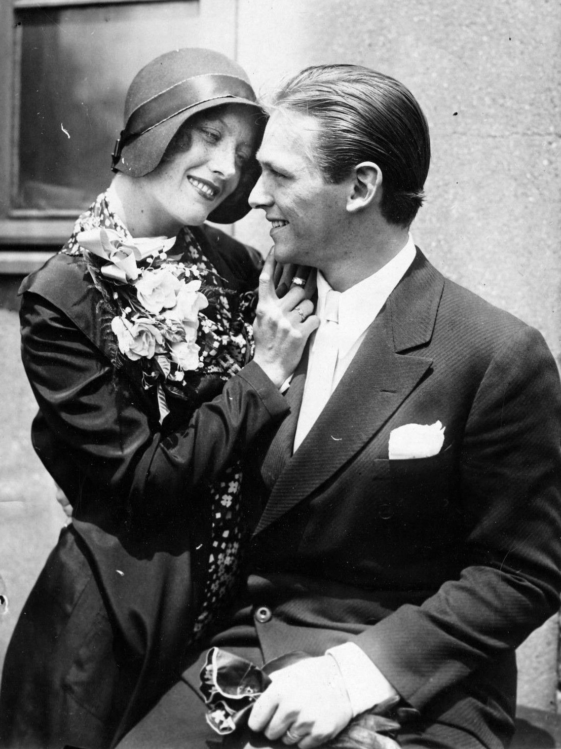 June 4, 1929. Joan and Doug Fairbanks, Jr., at the Algonquin Hotel in NYC, the day after their wedding.