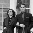 1936. Joan and Franchot at home.