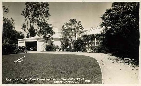 Mid-1930s postcard of the back of Joan's home.