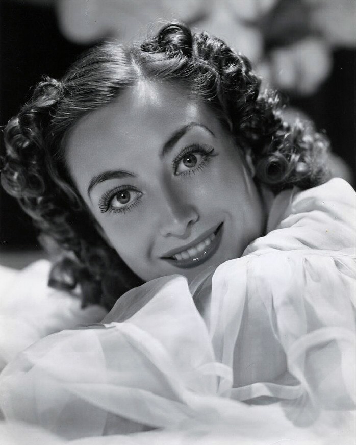 Joan Crawford Images: 1936