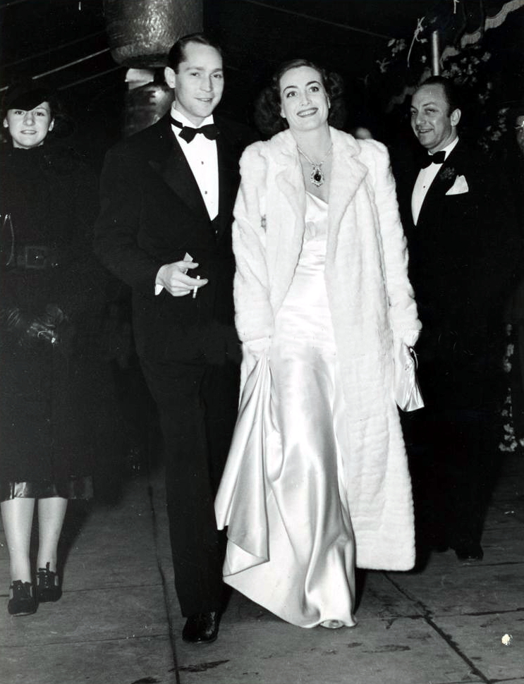 January 1937. With husband Franchot Tone at premiere of 'The Good Earth.'