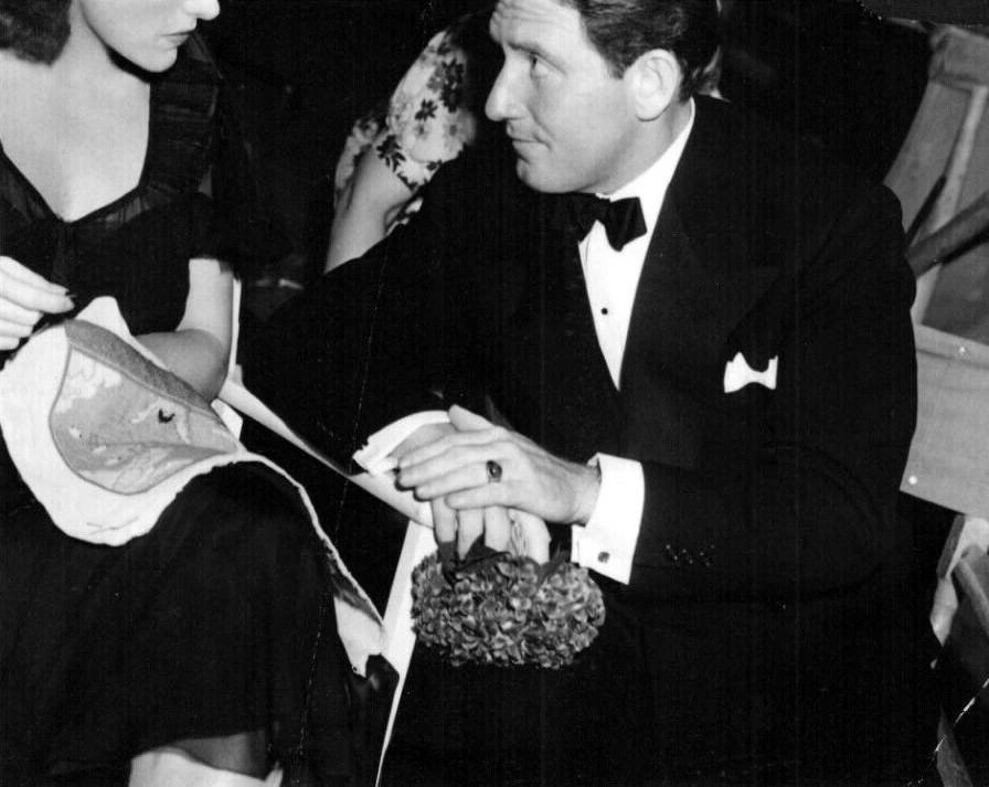 On the set of 'Mannequin' with Spencer Tracy. (Photo cropping NOT mine!)