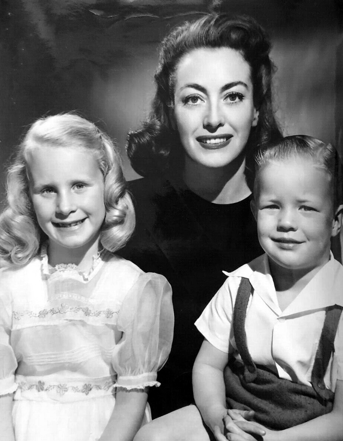 April 1946 with Christina and Christopher.