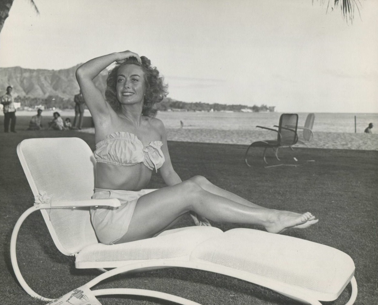 1946 at Waikiki Beach in Hawaii.