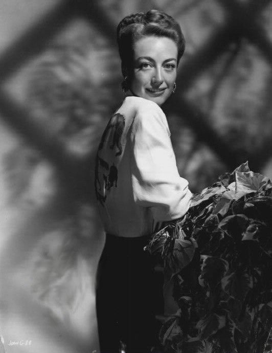 1946 Warners publicity, with blouse by Tina Leser.