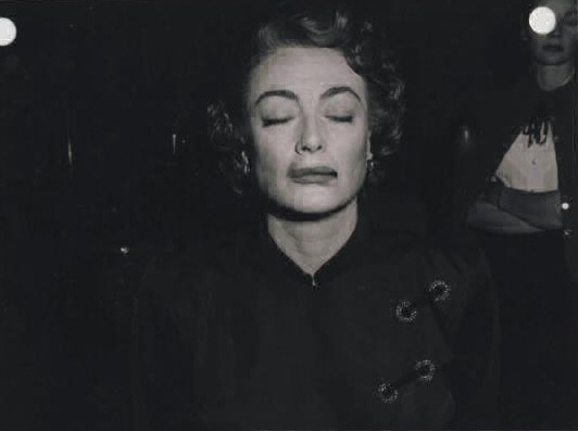 1950. 'Harriet Craig' makeup test shot. (Thanks to Oliver G.)