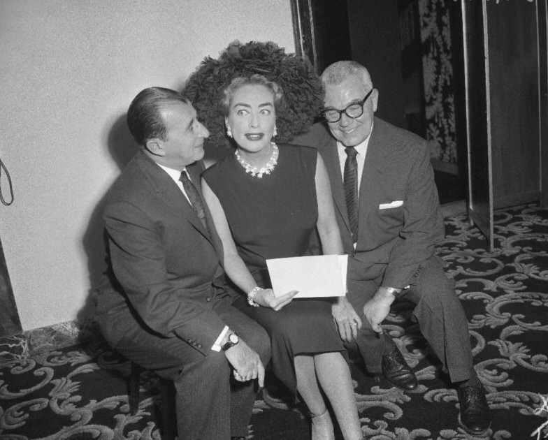 April 8, 1959. Pepsi press conference with Pepsi exec Herbert Barnet (left) and hubby Al Steele.