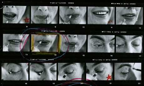 1959. Contact sheet by Eve Arnold.