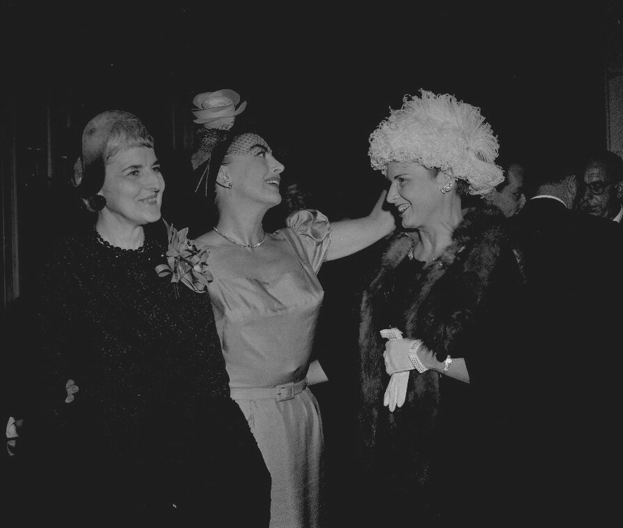 10/3/59. At a Women's Ad Club of Chicago luncheon with Bernice Dollnig of Sears Roebuck and Bessie Stuart of 'Modern Hospital' magazine (former and present presidents of the club).