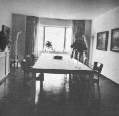 The dining room, to the right of the entry hall.