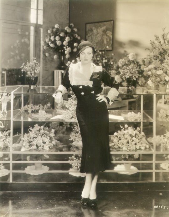 Joan Crawford Images: 1932